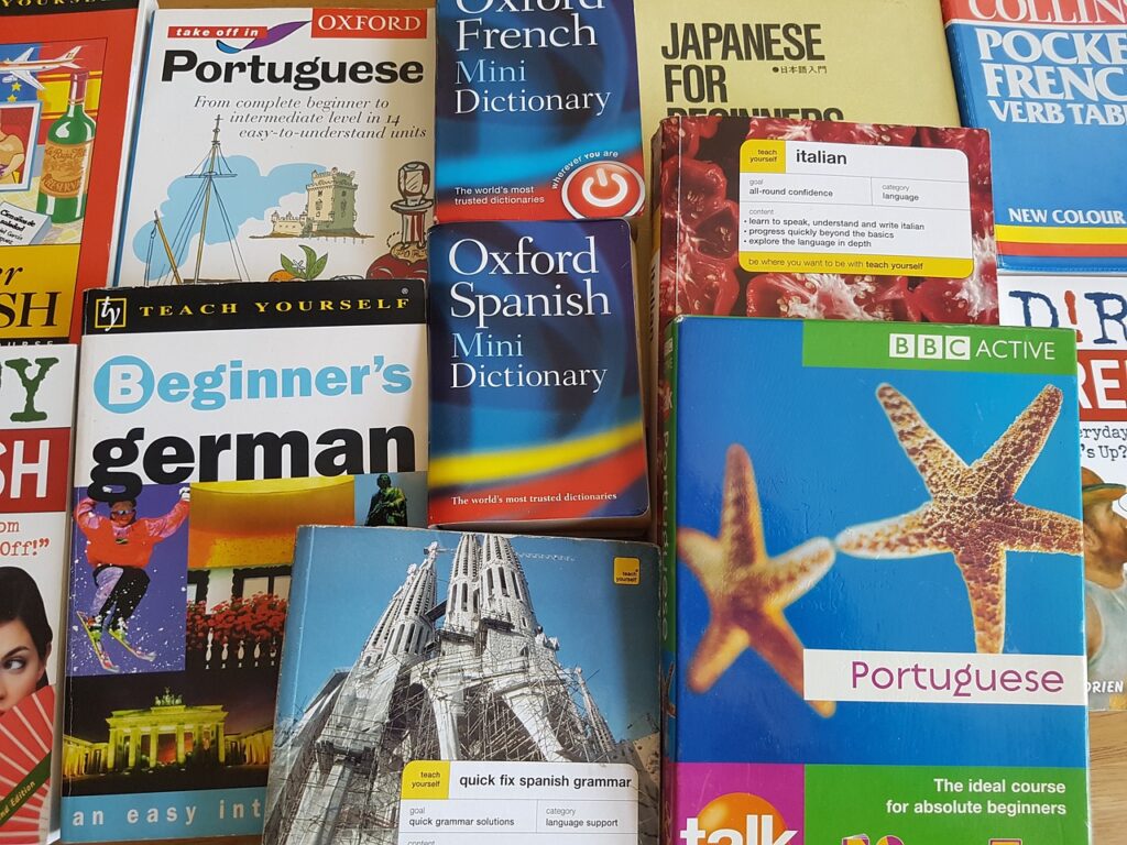 ensemble de livres pour apprendre des langues